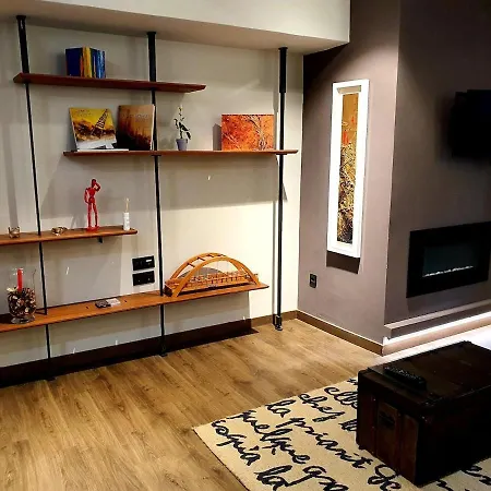 Newly Renovated In Downtown Apartman *