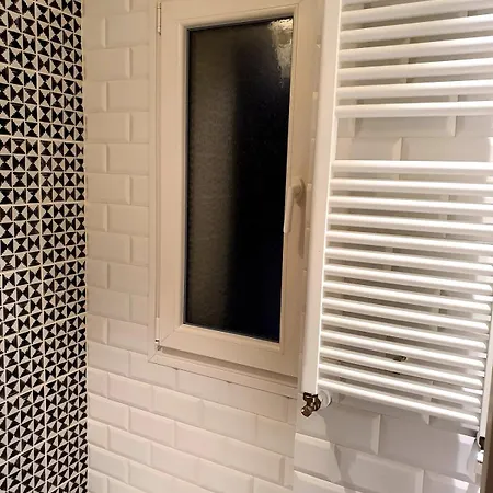 Apartman Newly Renovated In Downtown Gijón