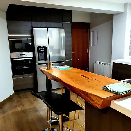 Newly Renovated In Downtown Gijón